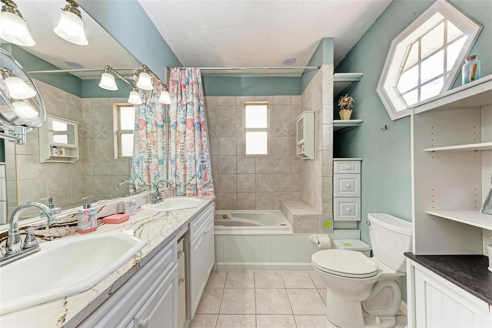 Image 34 of 52 For 5408 Evora Avenue