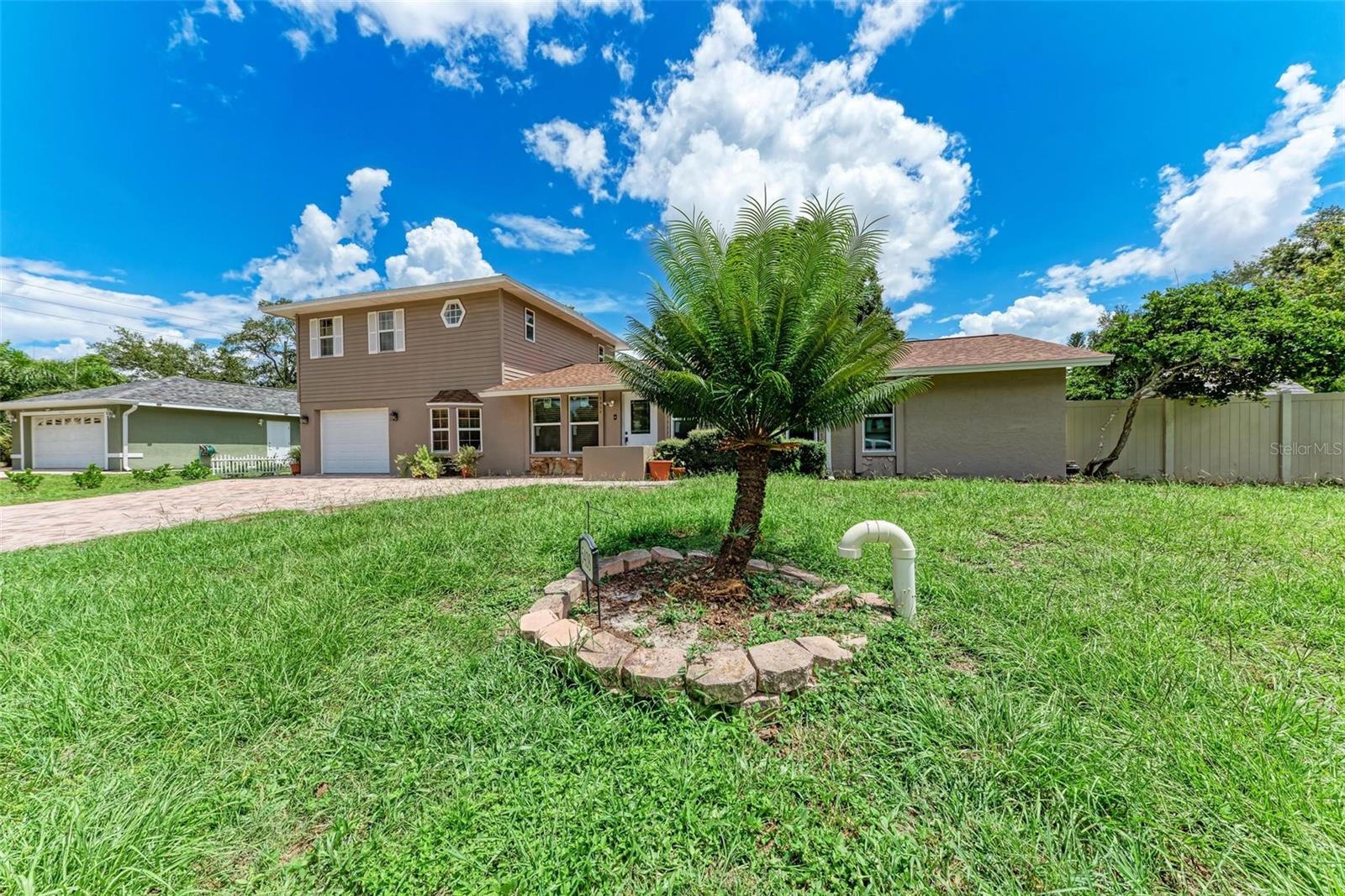 Image 4 of 52 For 5408 Evora Avenue