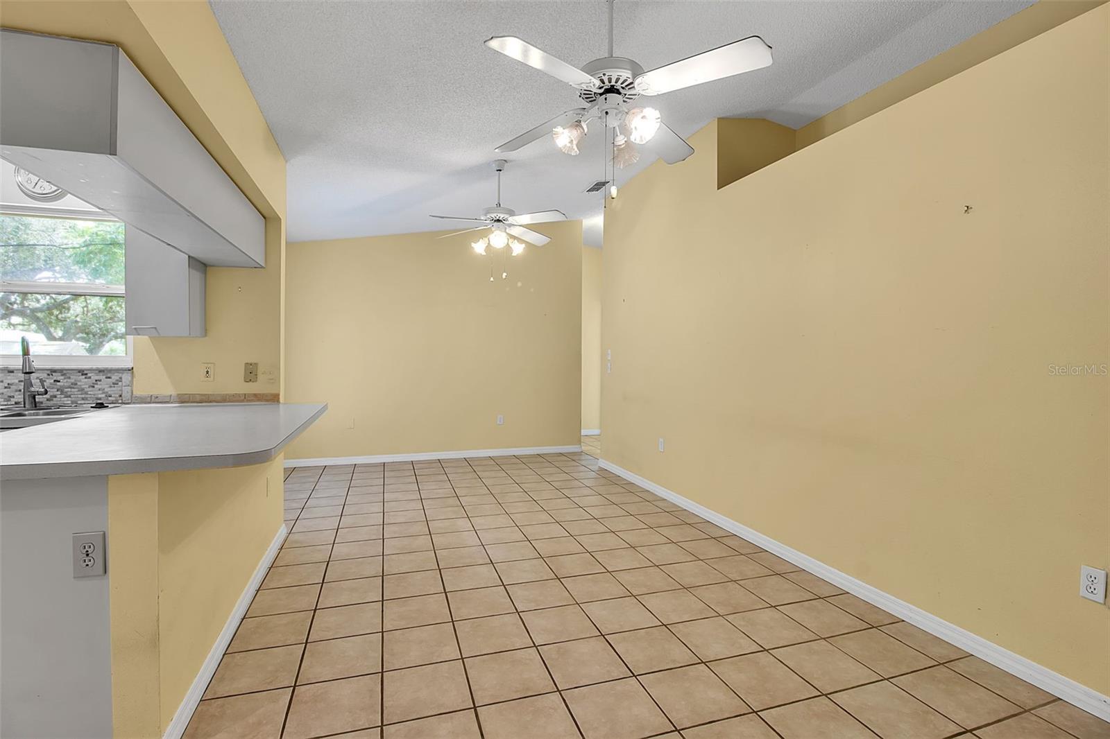 Image 16 of 43 For 2628 Britannia Road