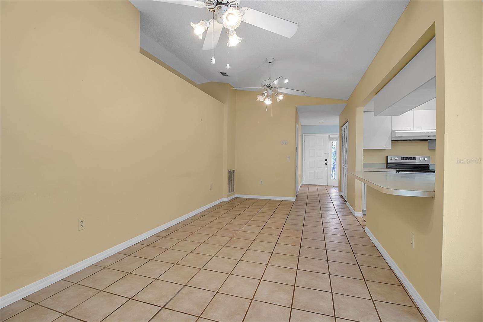 Image 19 of 43 For 2628 Britannia Road