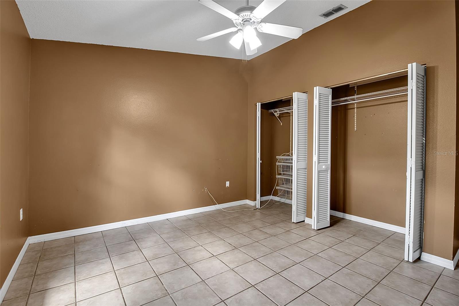 Image 33 of 43 For 2628 Britannia Road