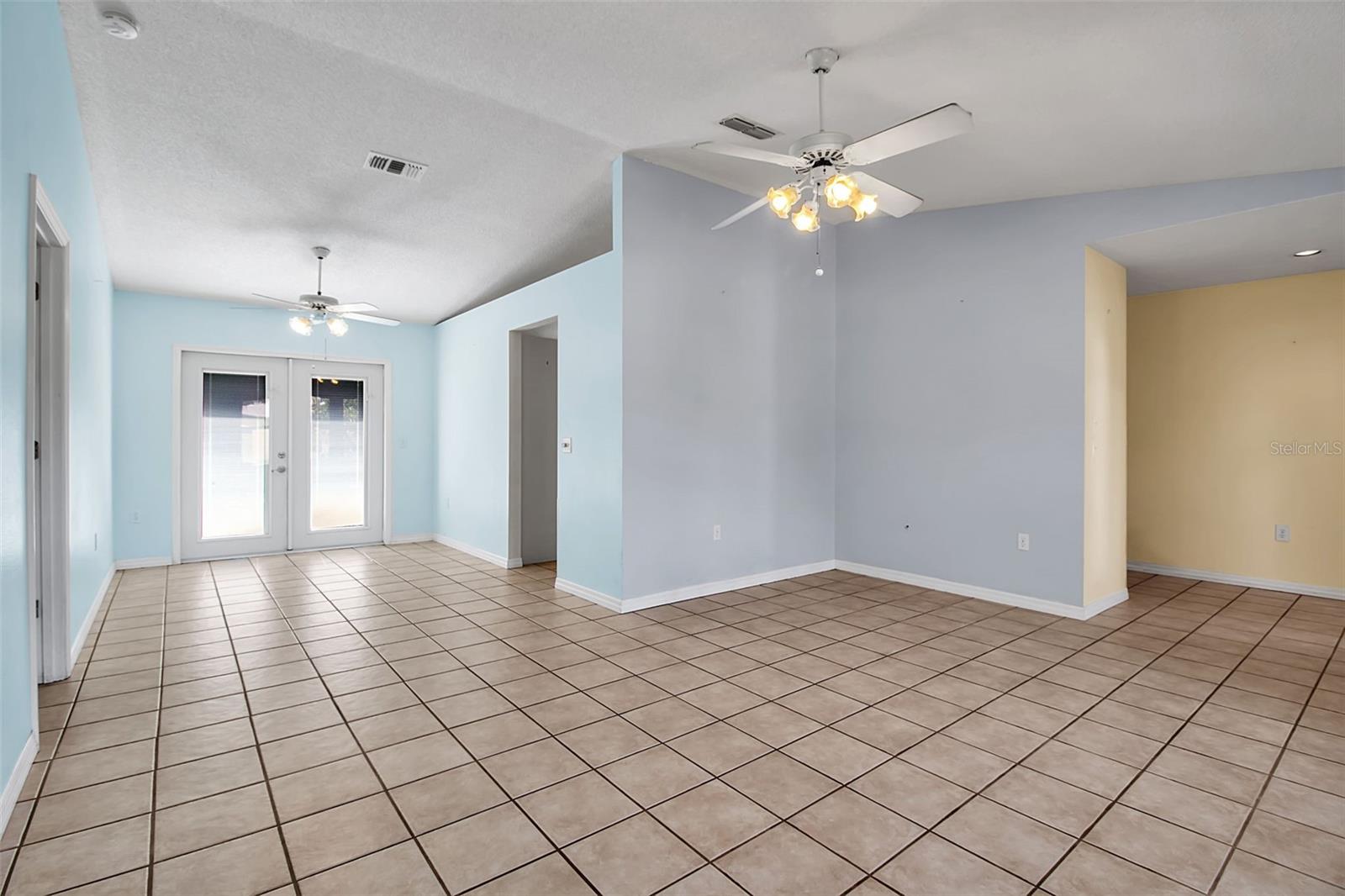 Image 7 of 43 For 2628 Britannia Road