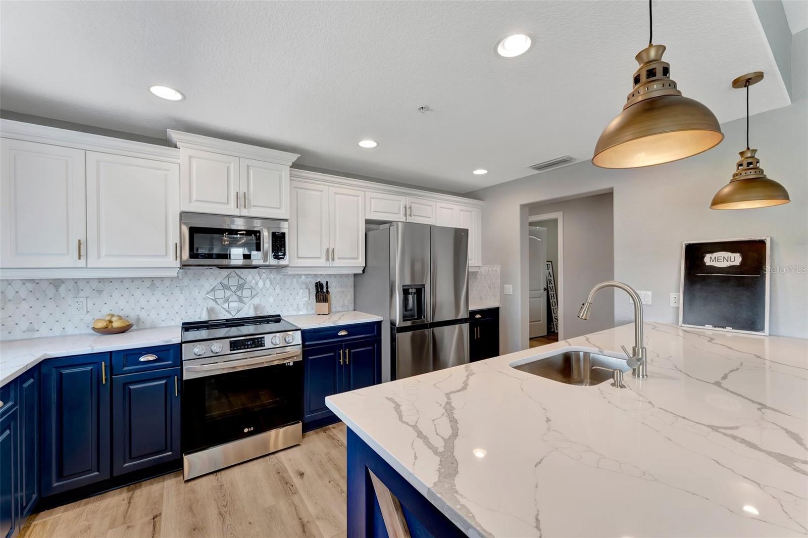 Image 15 of 62 For 501 Haben Boulevard 506