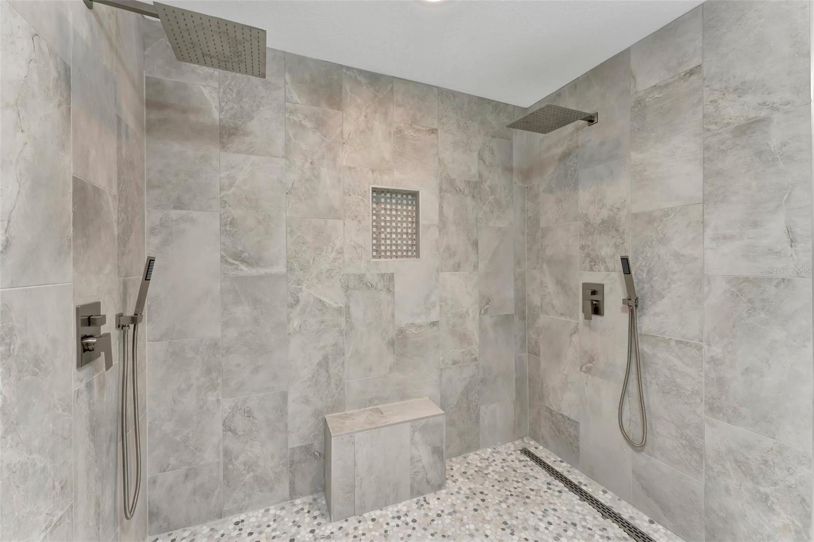 Image 31 of 62 For 501 Haben Boulevard 506