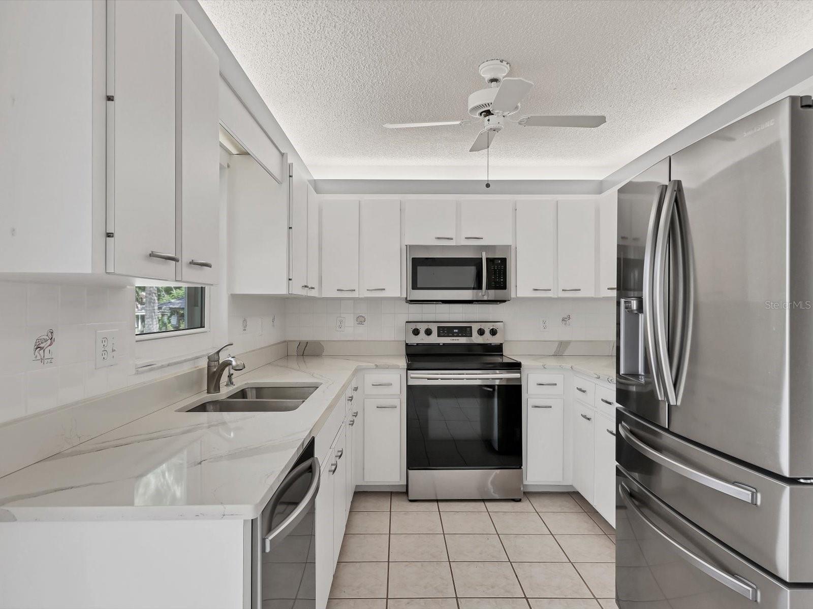 Image 11 of 38 For 4307 3rd Avenue Ne