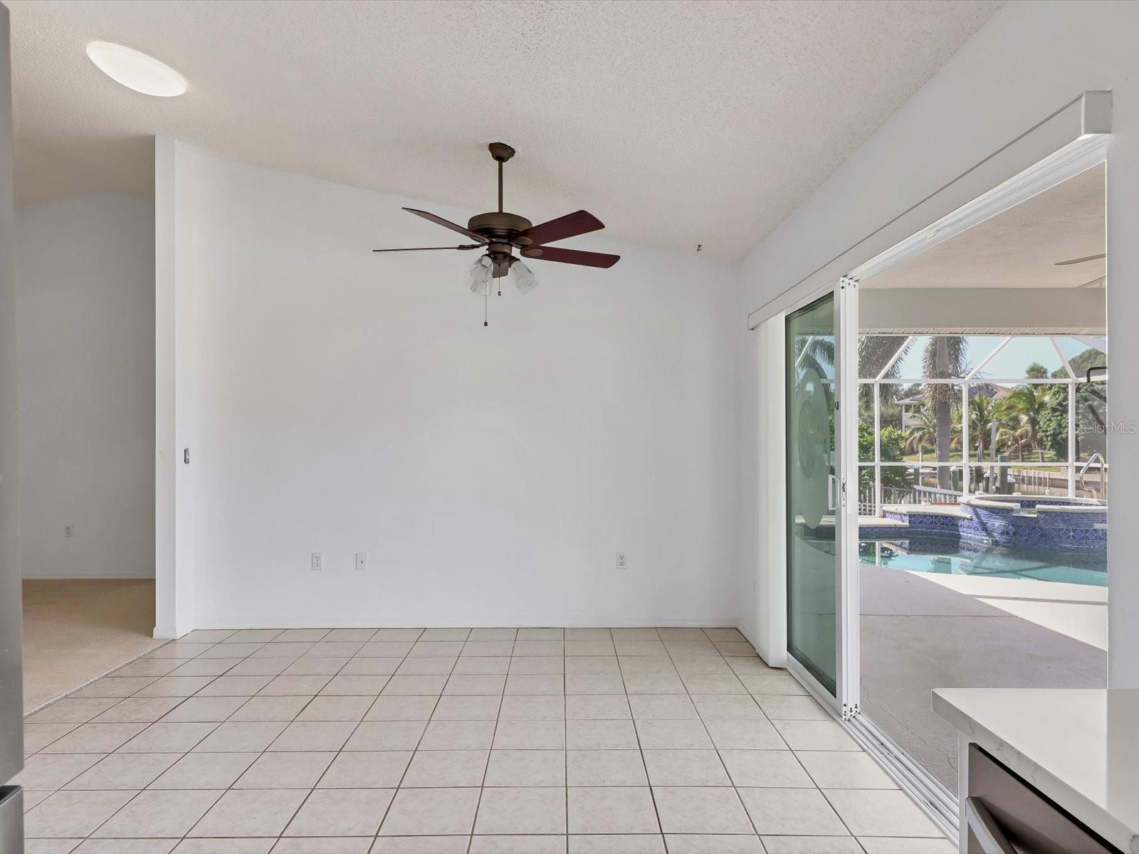 Image 13 of 38 For 4307 3rd Avenue Ne