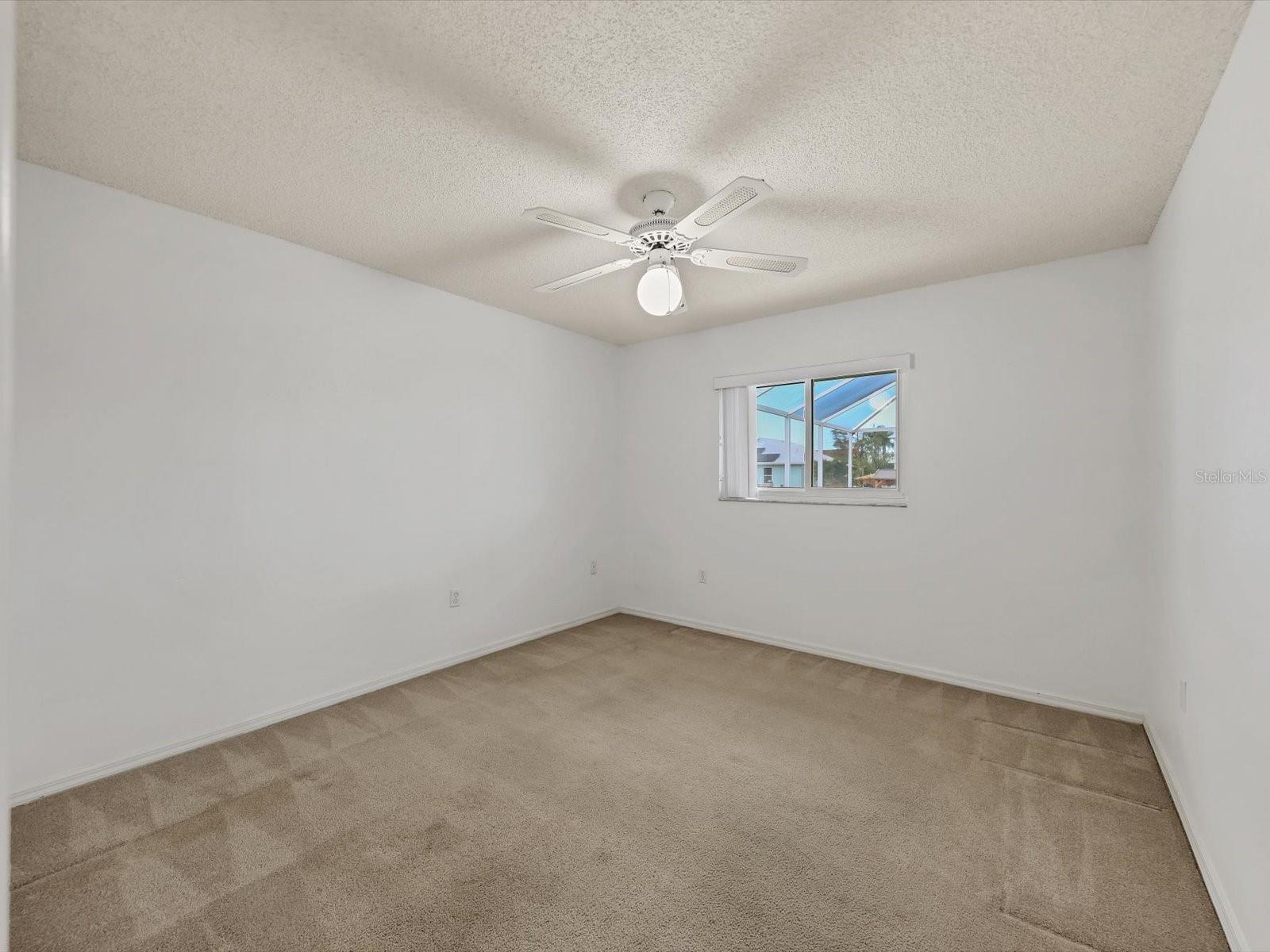 Image 21 of 38 For 4307 3rd Avenue Ne