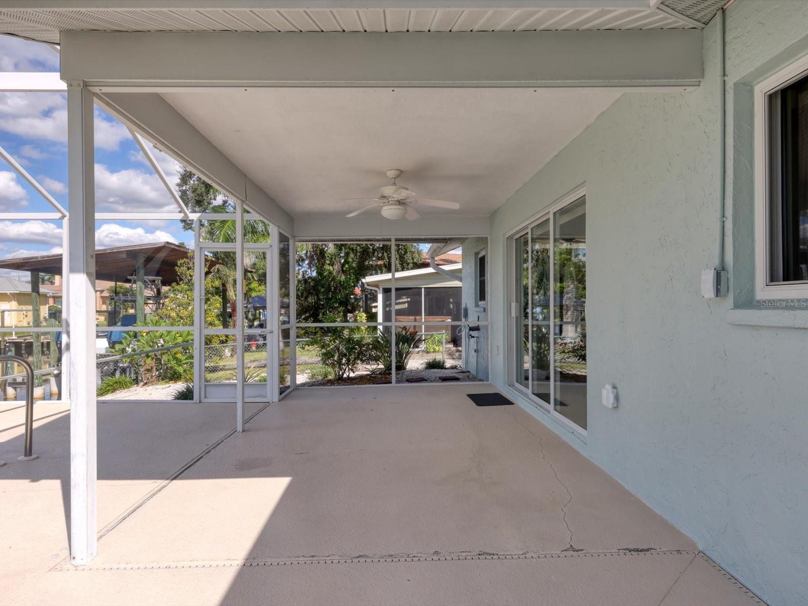 Image 25 of 38 For 4307 3rd Avenue Ne