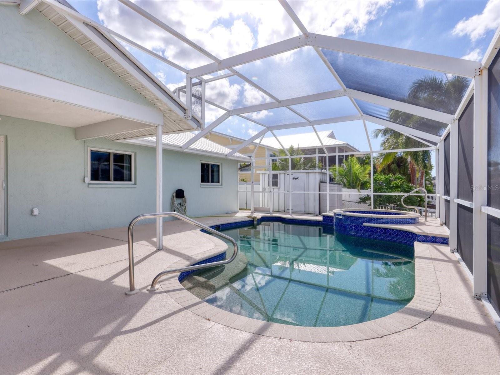 Image 30 of 38 For 4307 3rd Avenue Ne