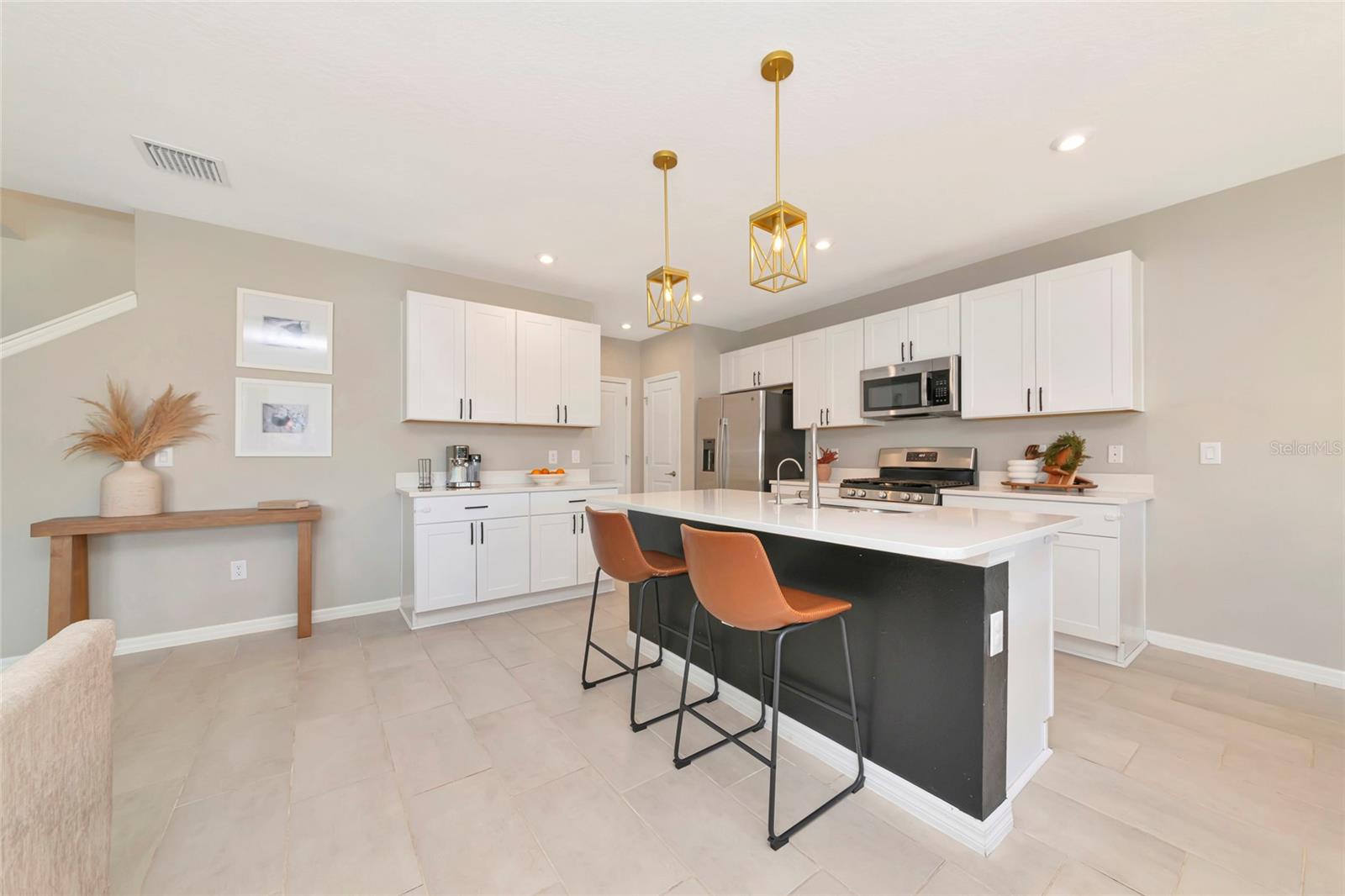 Image 14 of 68 For 6283 Springmont Loop