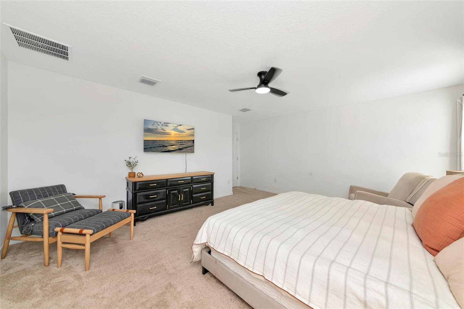 Image 29 of 68 For 6283 Springmont Loop