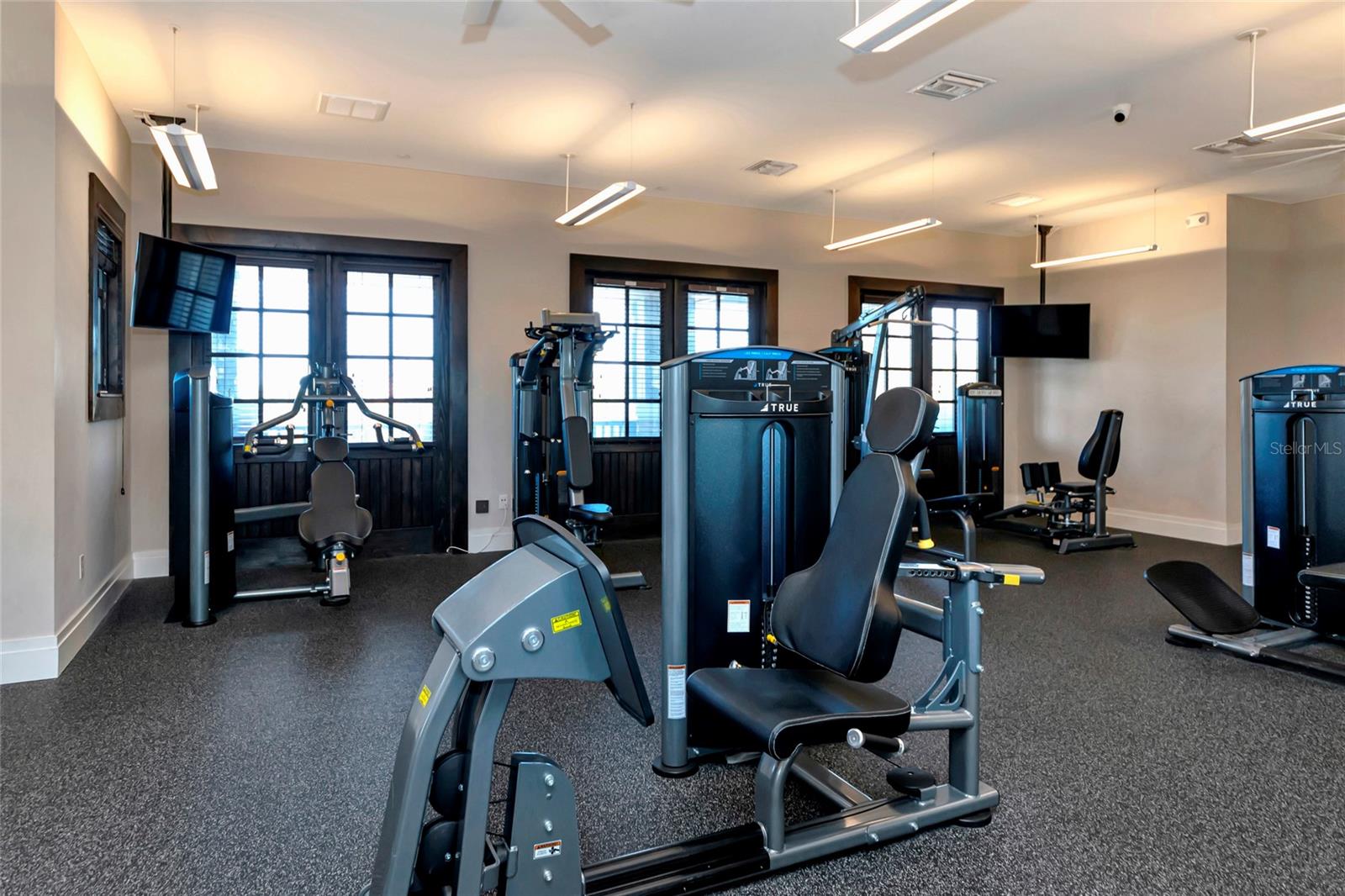 Image 62 of 68 For 6283 Springmont Loop