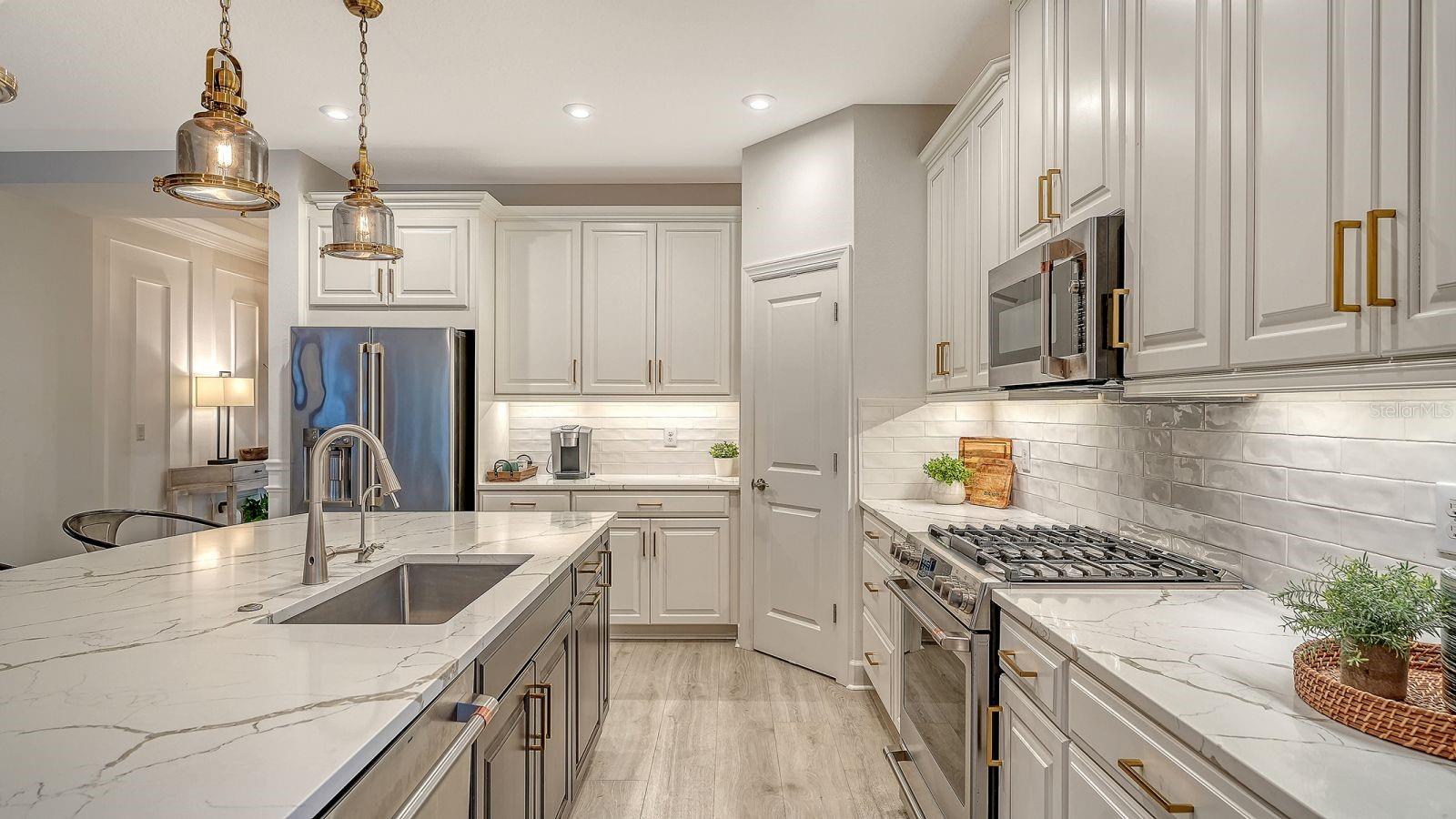 Image 15 of 46 For 4749 Zeno Court