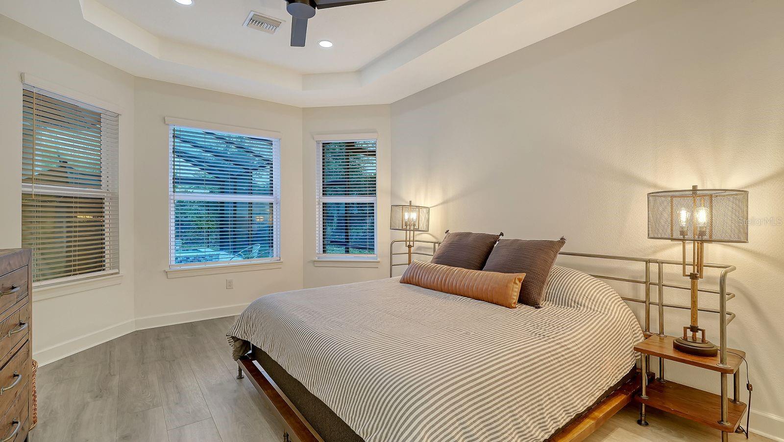 Image 20 of 46 For 4749 Zeno Court