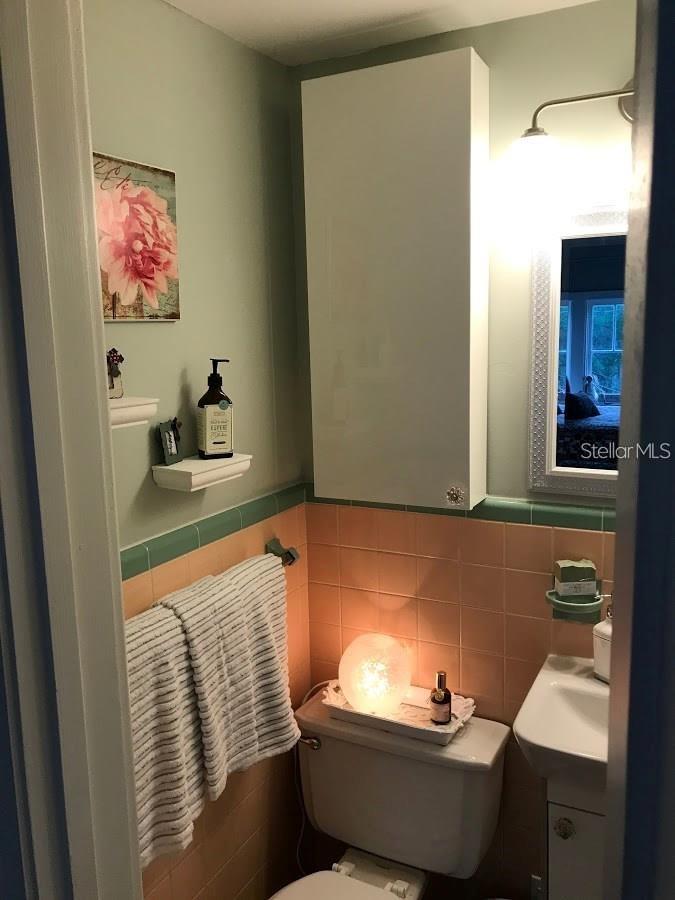 Image 11 of 12 For 835 7th Avenue S A
