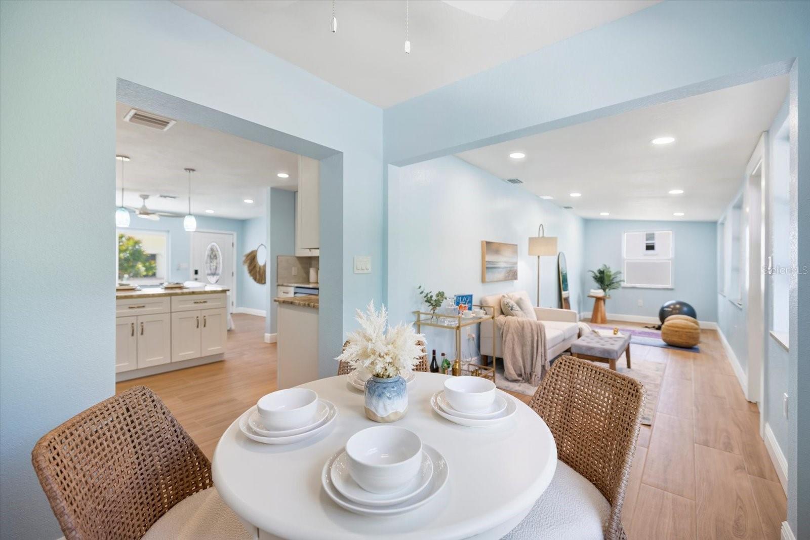 Image 5 of 56 For 810 Harvard Street