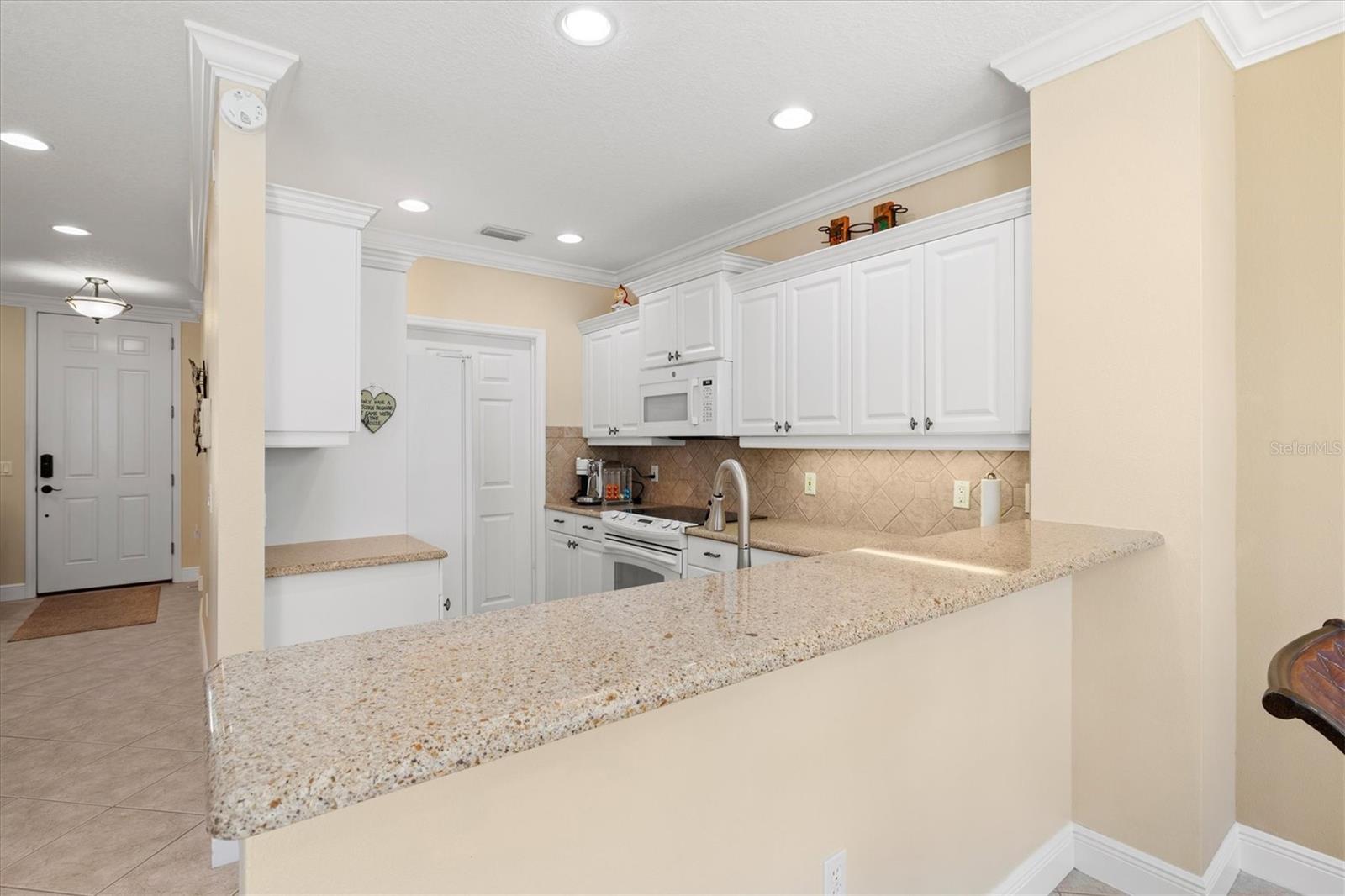 Image 11 of 72 For 5678 Duval Street