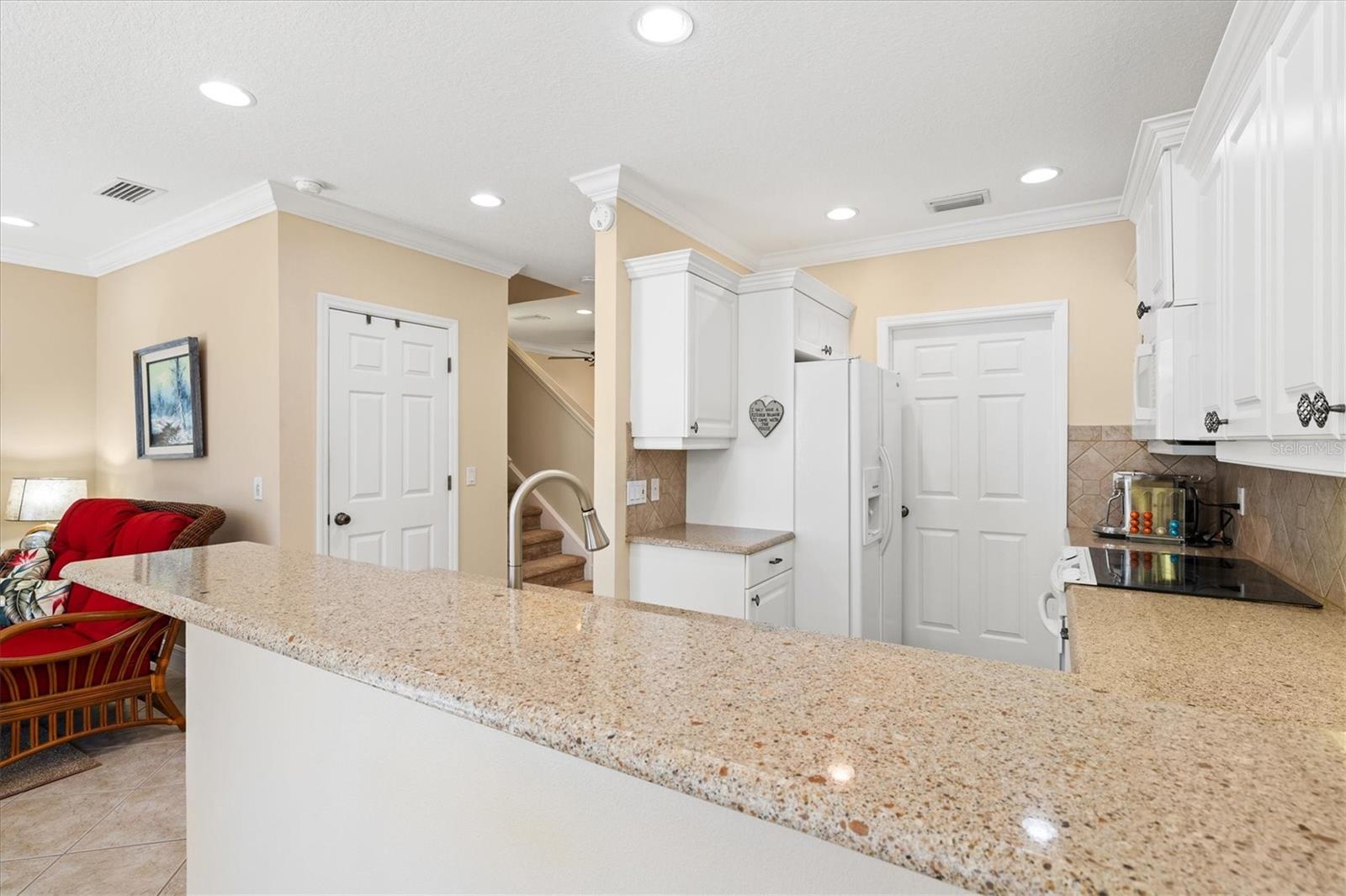 Image 12 of 72 For 5678 Duval Street