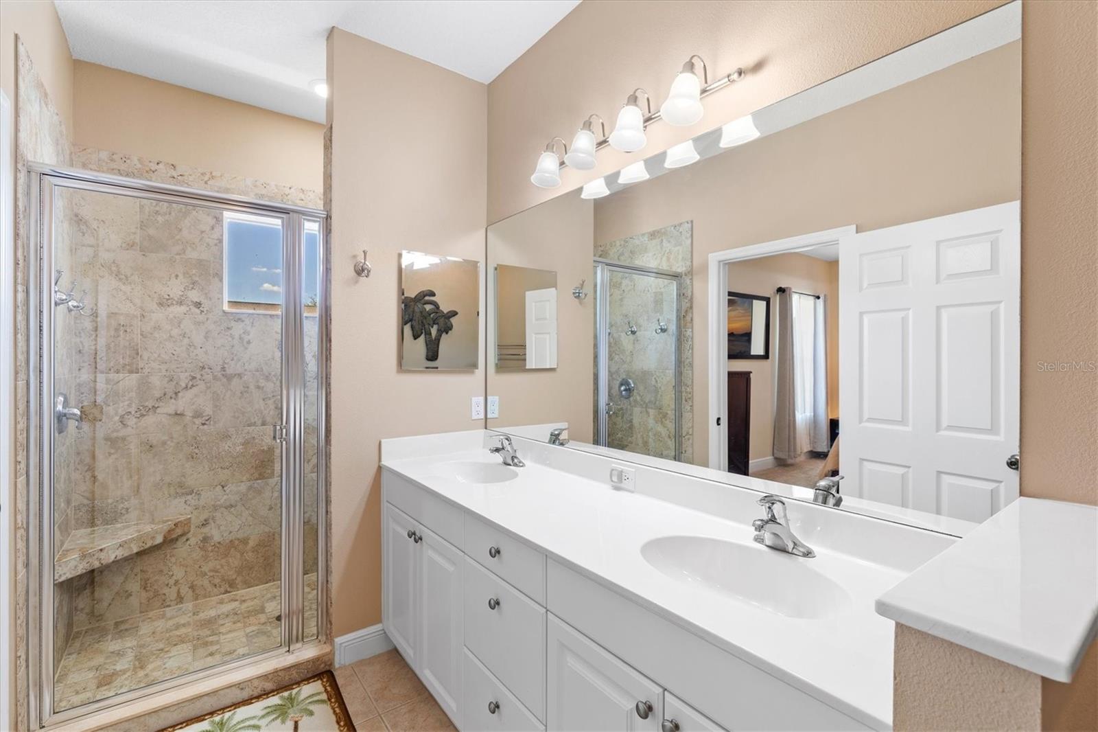 Image 31 of 72 For 5678 Duval Street