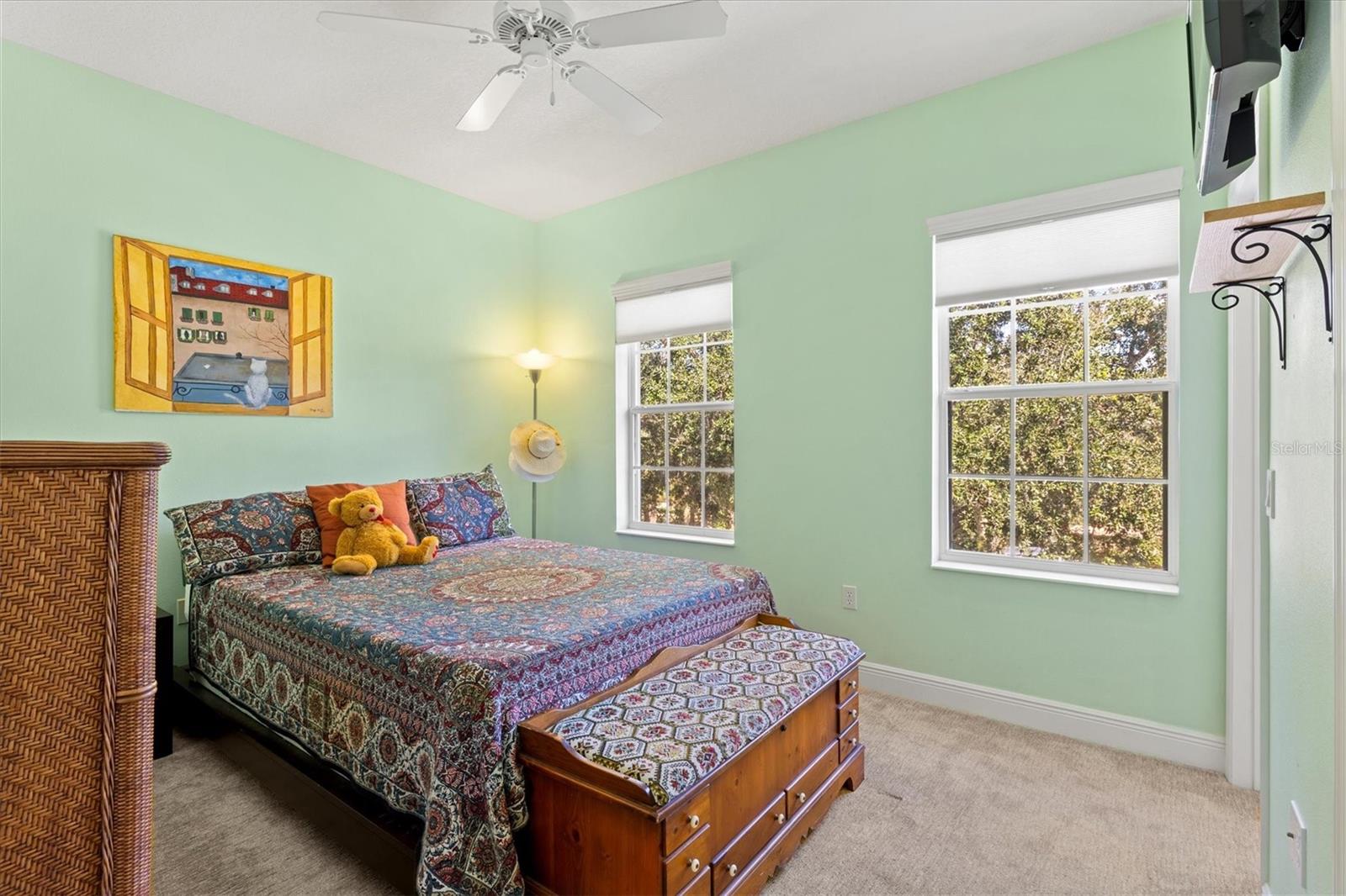 Image 33 of 72 For 5678 Duval Street