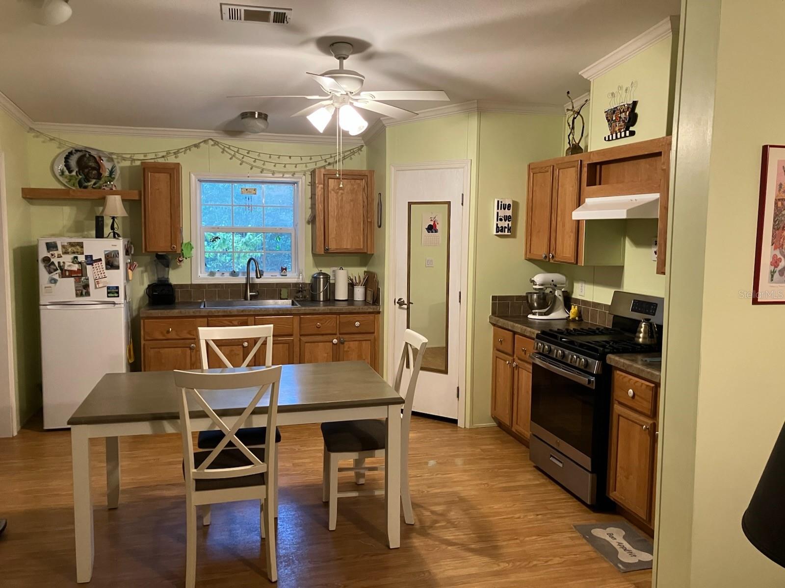 Image 6 of 39 For 267 Seawolf Way