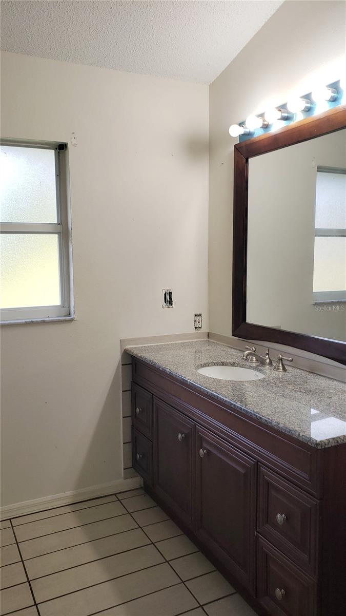 Image 8 of 14 For 3116 35th Avenue W