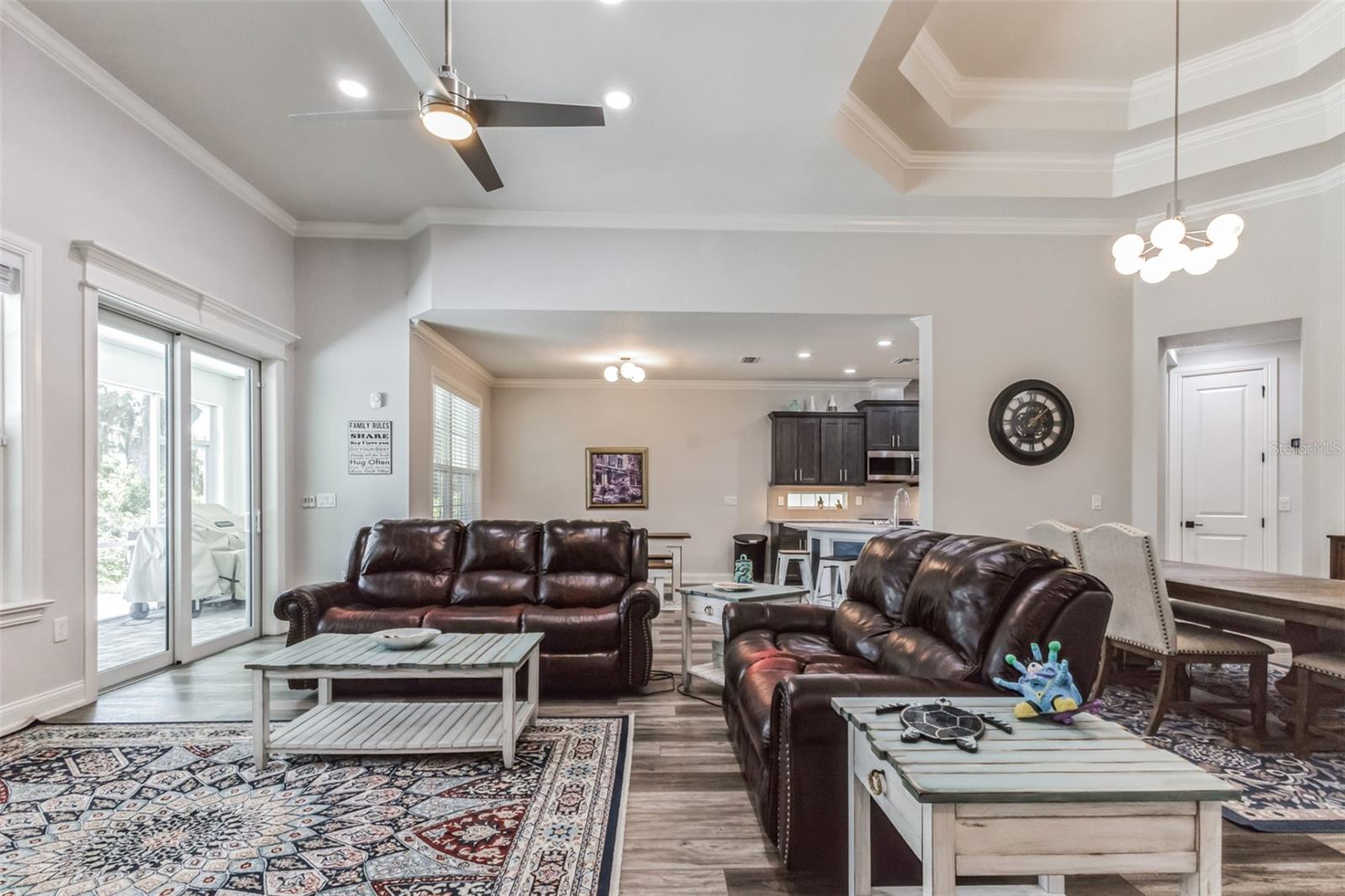 Image 15 of 29 For 5880 Imperialakes Boulevard