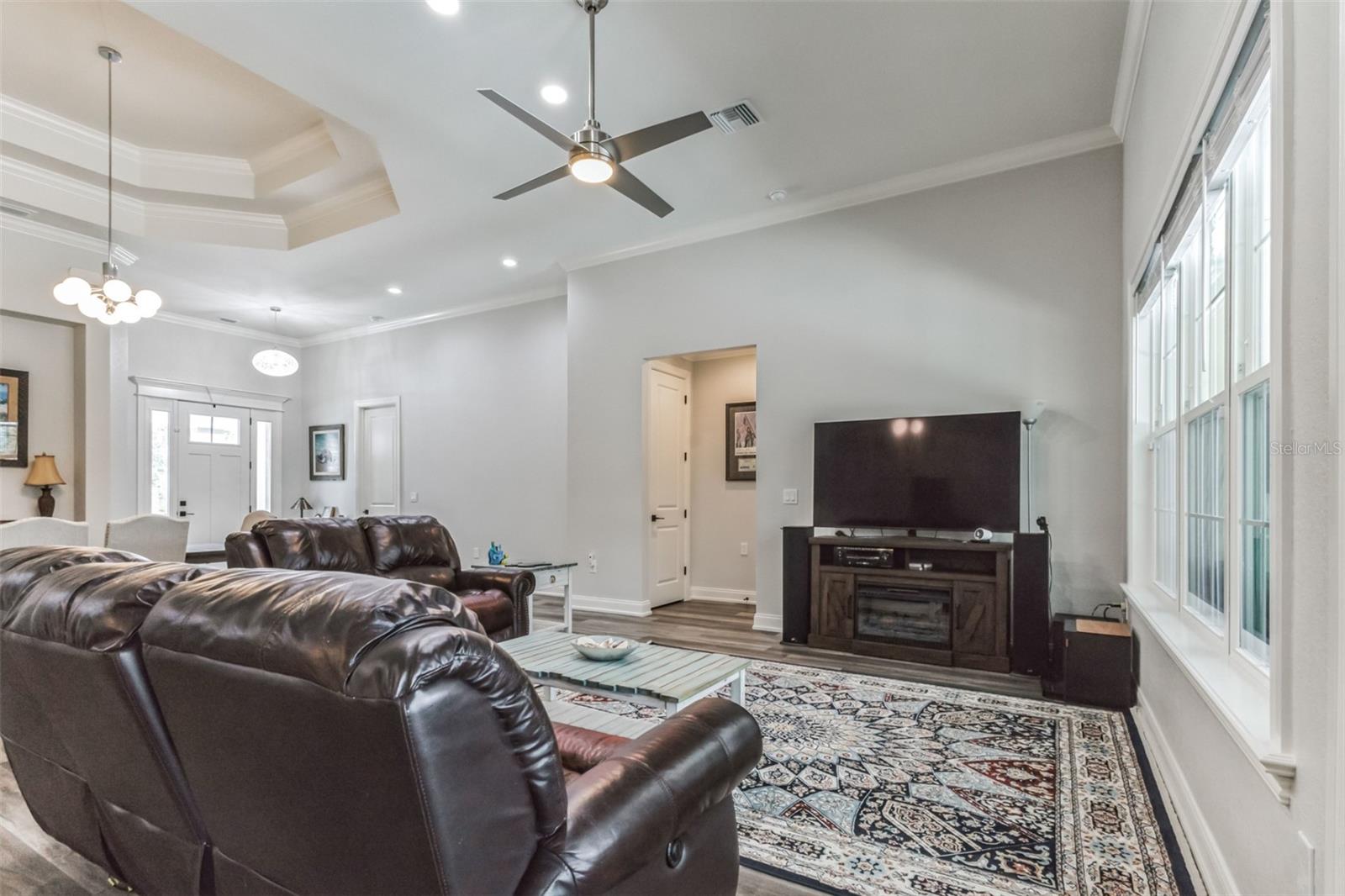 Image 17 of 29 For 5880 Imperialakes Boulevard