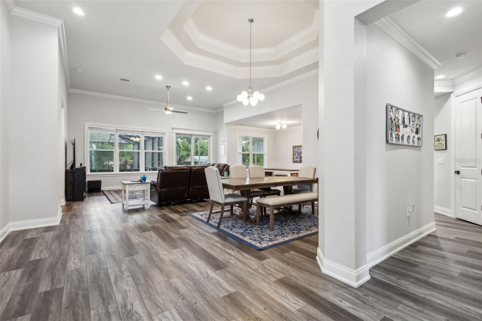 Image 6 of 29 For 5880 Imperialakes Boulevard