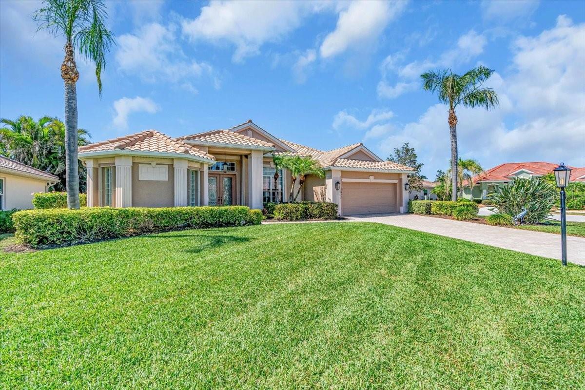 Details for 5077 Seagrass Drive, VENICE, FL 34293