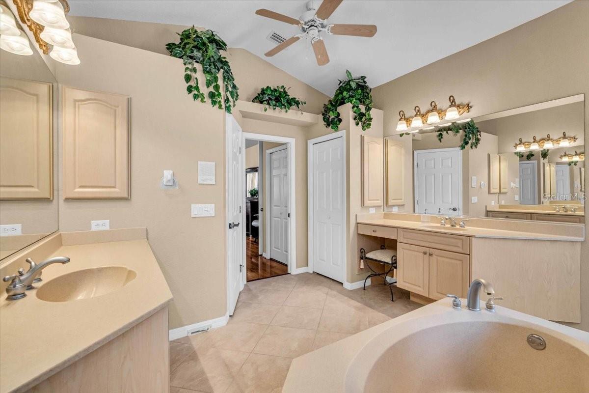 Image 28 of 43 For 5077 Seagrass Drive