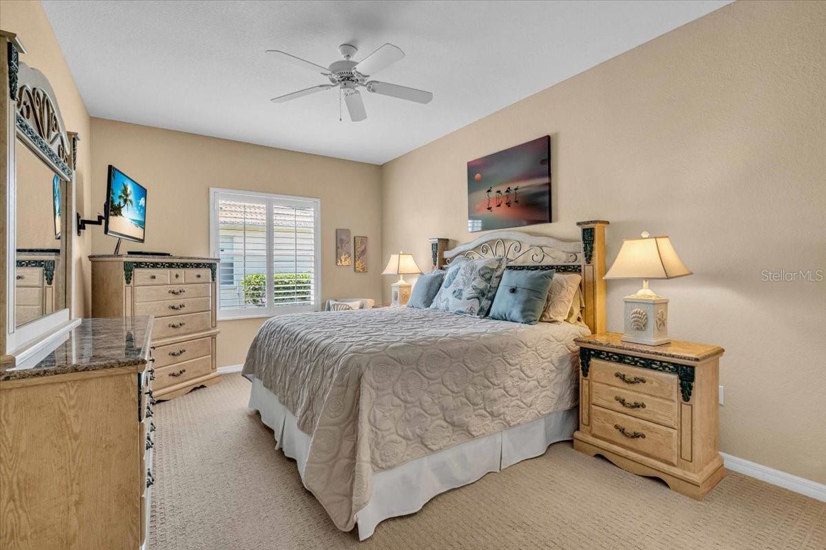 Image 33 of 43 For 5077 Seagrass Drive