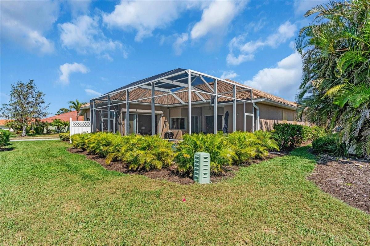 Image 40 of 43 For 5077 Seagrass Drive