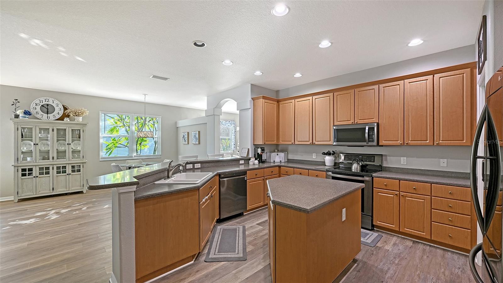 Image 16 of 64 For 12274 23rd Street E