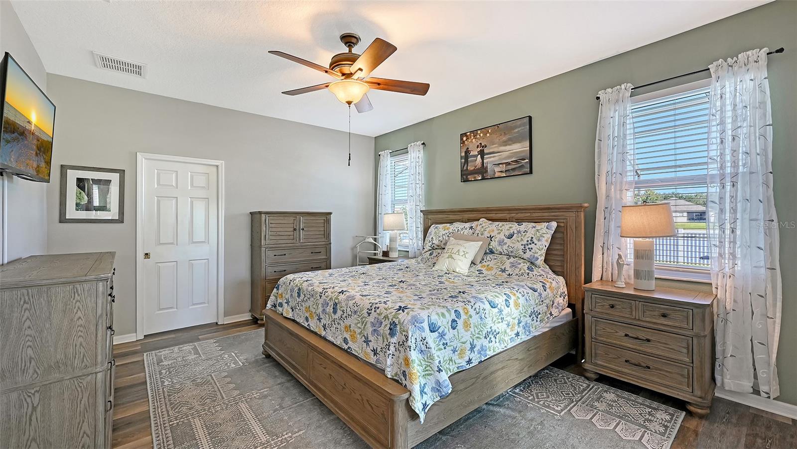 Image 17 of 64 For 12274 23rd Street E