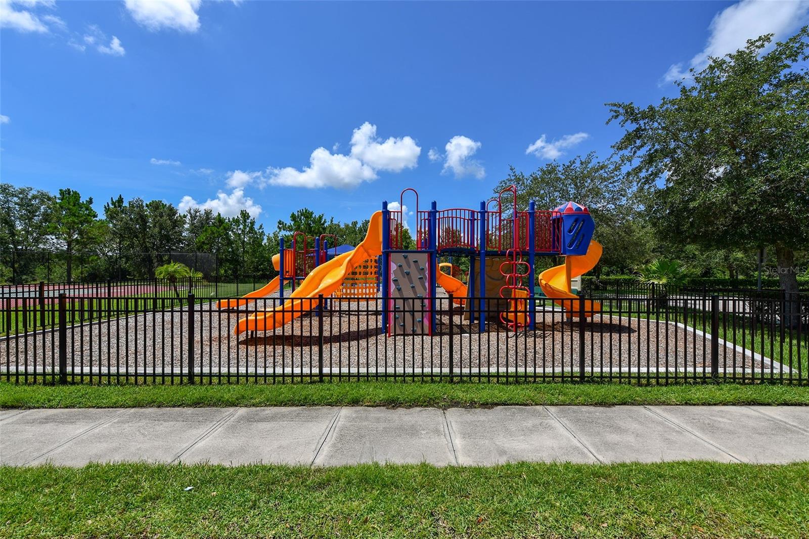 Image 47 of 64 For 12274 23rd Street E