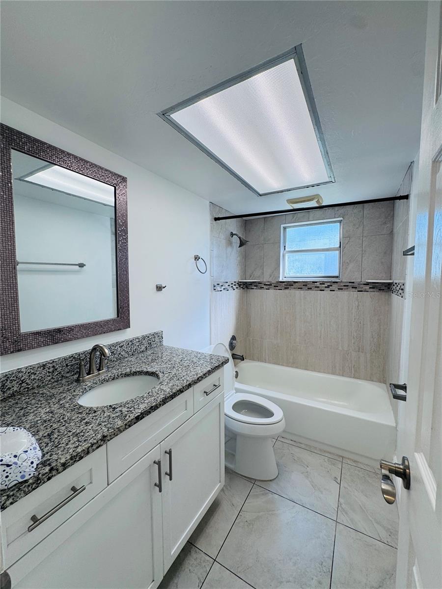 Image 31 of 51 For 2461 Woodland Circle