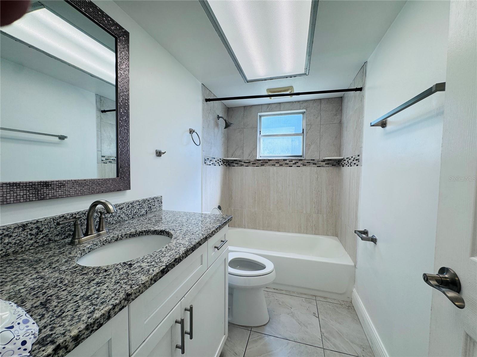 Image 32 of 51 For 2461 Woodland Circle