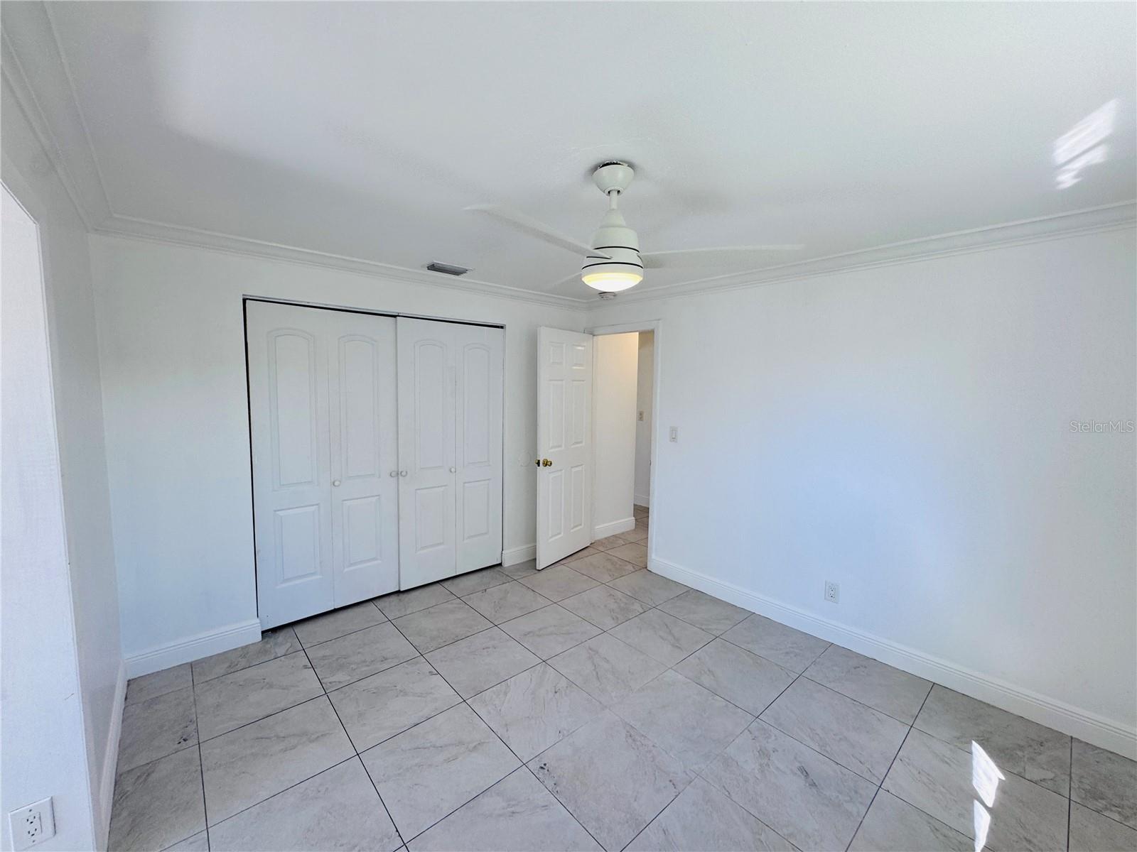 Image 34 of 51 For 2461 Woodland Circle