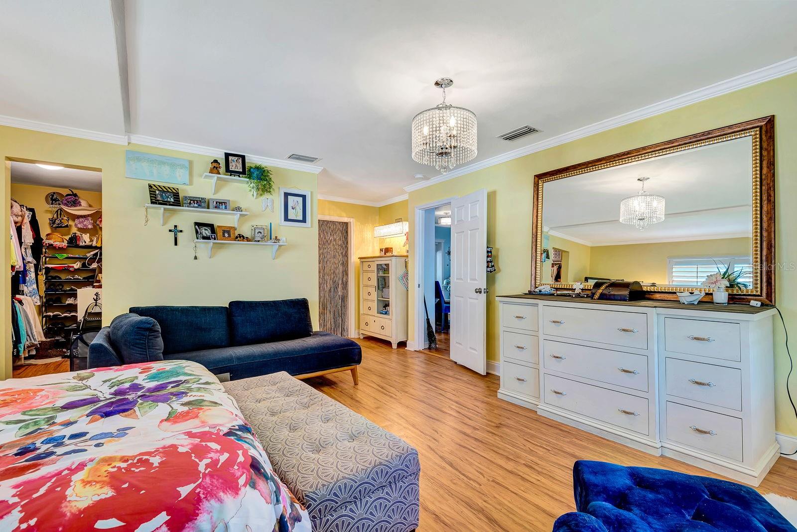 Image 10 of 38 For 2601 39th Street W