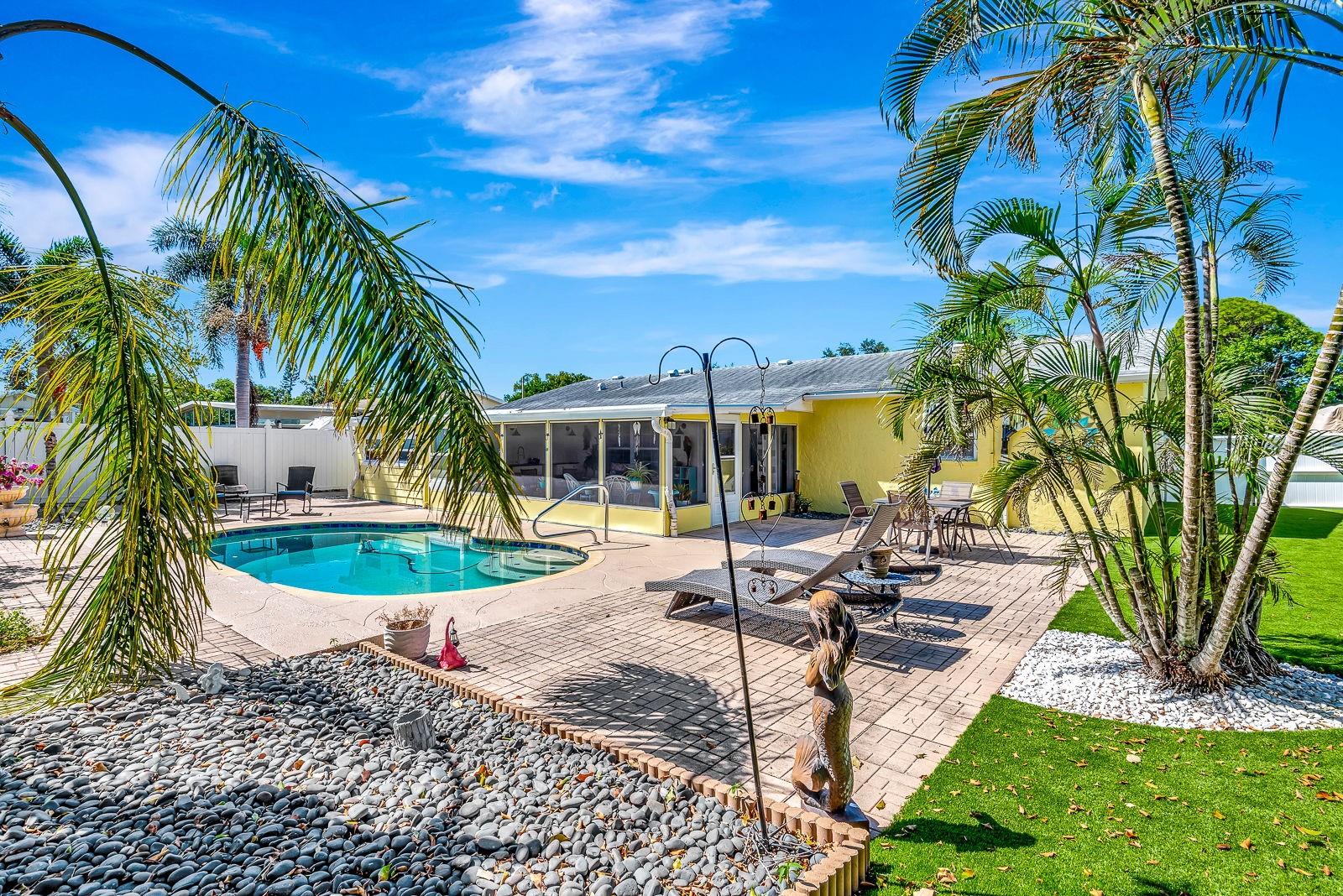 Image 30 of 38 For 2601 39th Street W