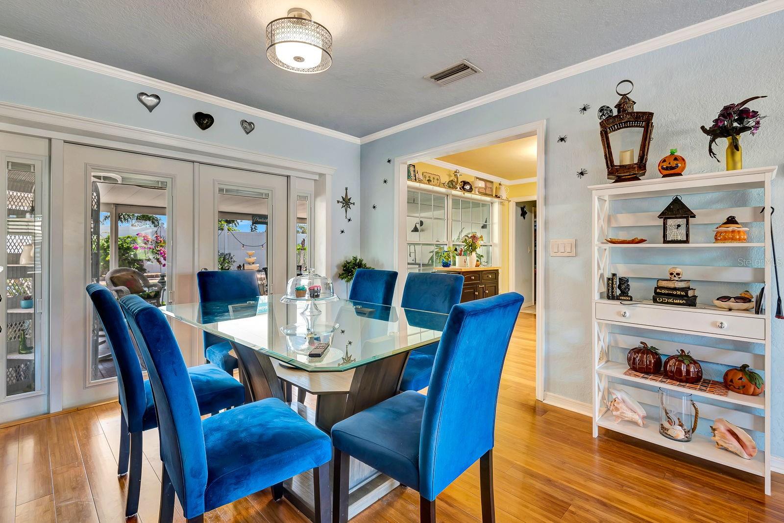 Image 4 of 38 For 2601 39th Street W