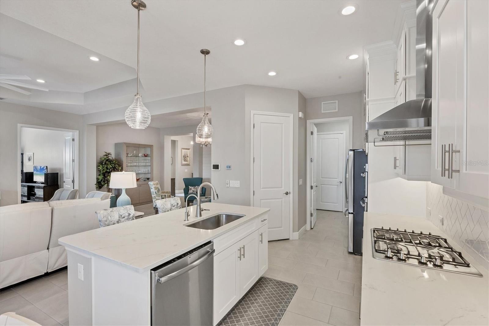 Image 23 of 81 For 4123 Midnight Blue Run