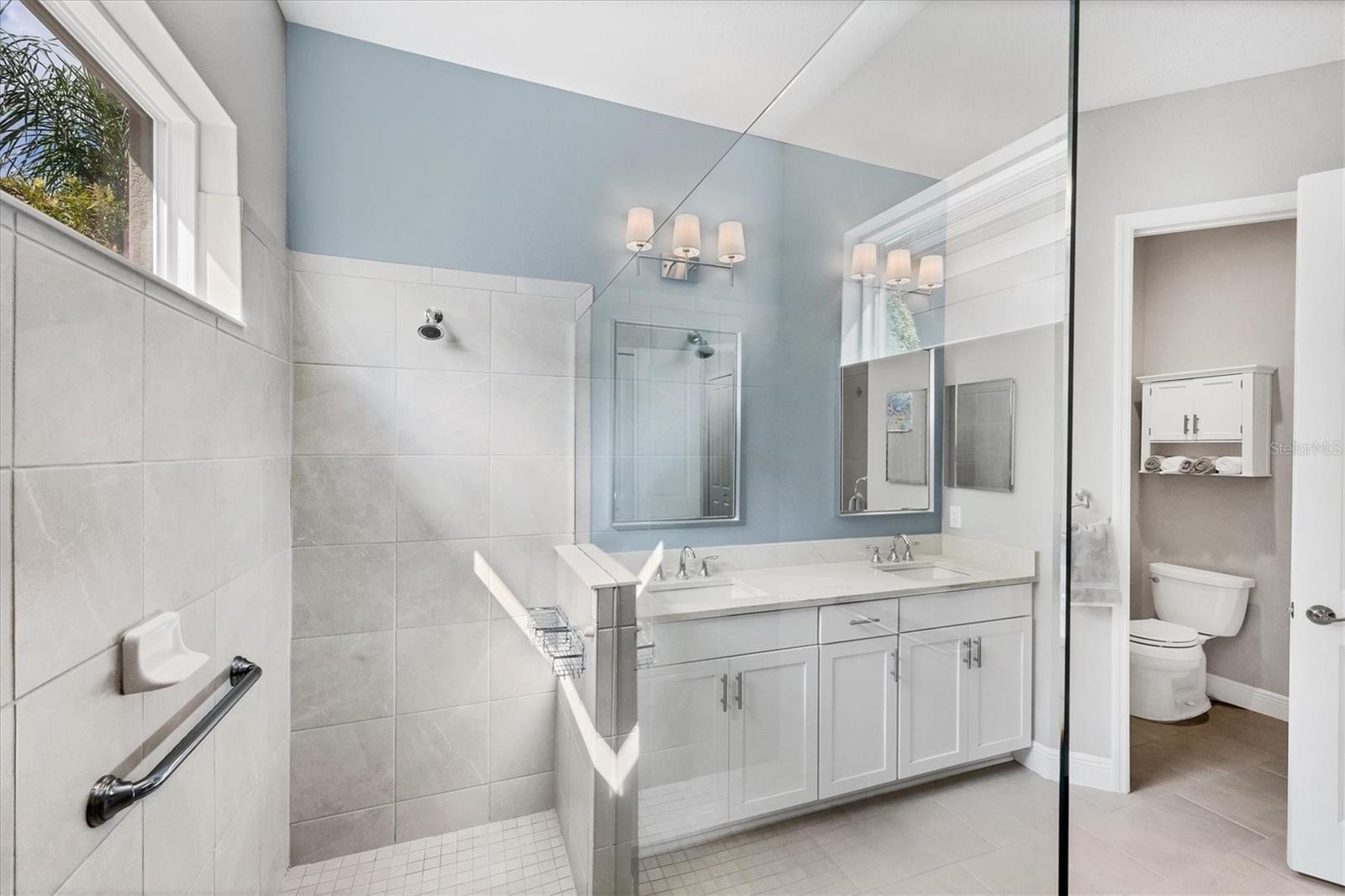 Image 38 of 81 For 4123 Midnight Blue Run