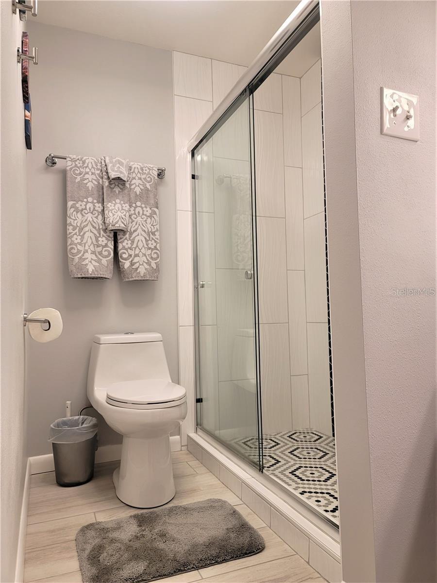 Image 26 of 30 For 5147 Willow Links  18