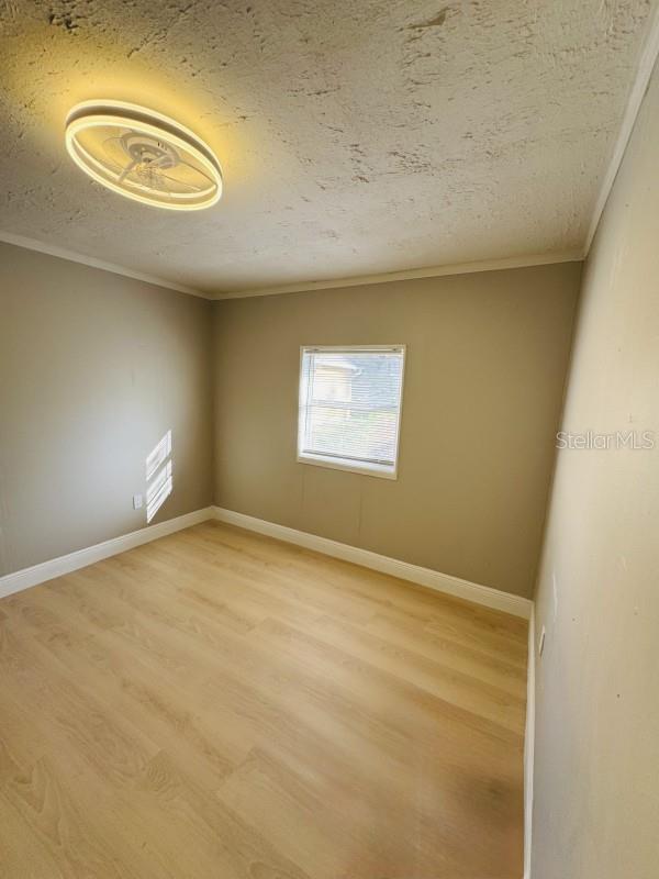 Image 14 of 22 For 4910 Huppel Avenue