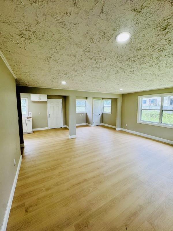 Image 7 of 22 For 4910 Huppel Avenue