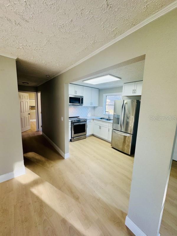 Image 8 of 22 For 4910 Huppel Avenue