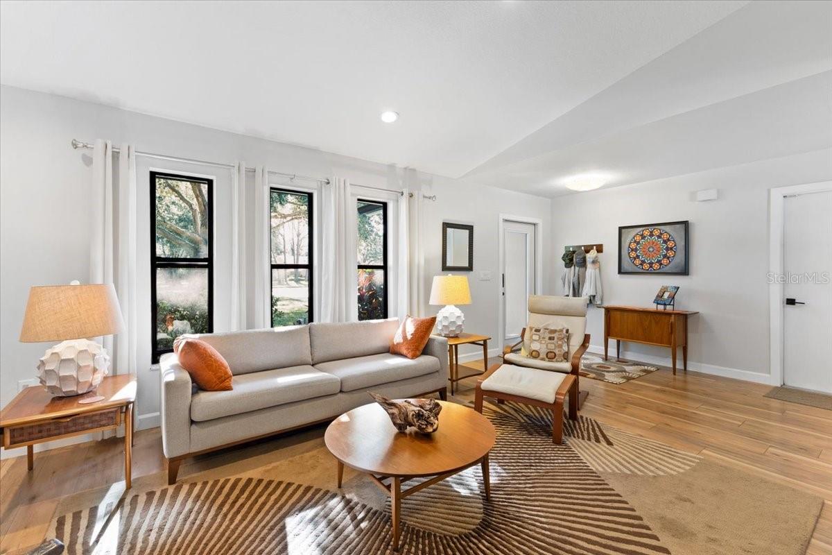 Image 10 of 45 For 606 136th Court E