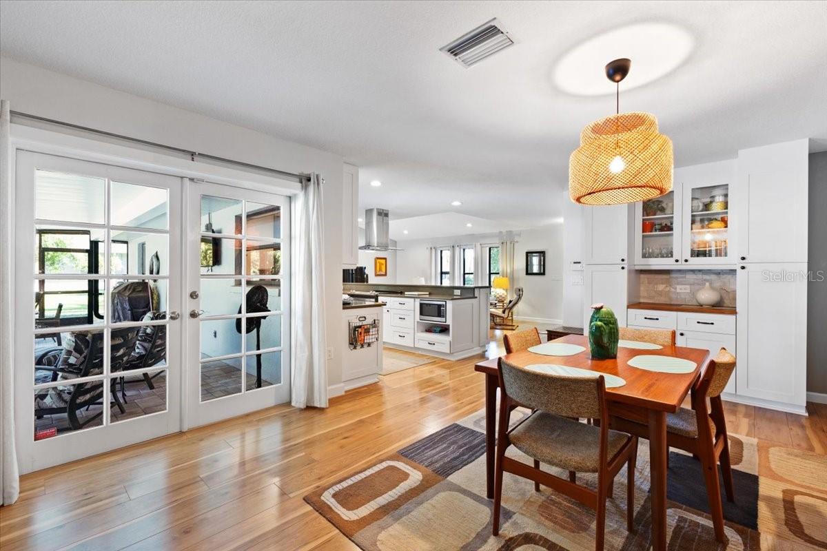 Image 13 of 45 For 606 136th Court E